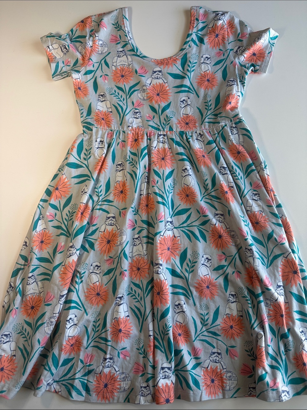 Rags Star Wars Stormtrooper Floral Short-Sleeve Dress, Grey/Coral Sz 11/12 EUC